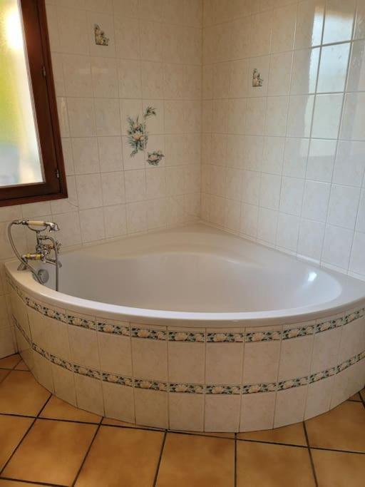 Grand Gites 6 Personnes Uriage Chamrousse Grenoble Revel  Exteriör bild